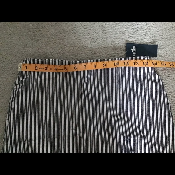 💖Host Pick💖 Hollister striped mini skirt - Picture 6 of 10